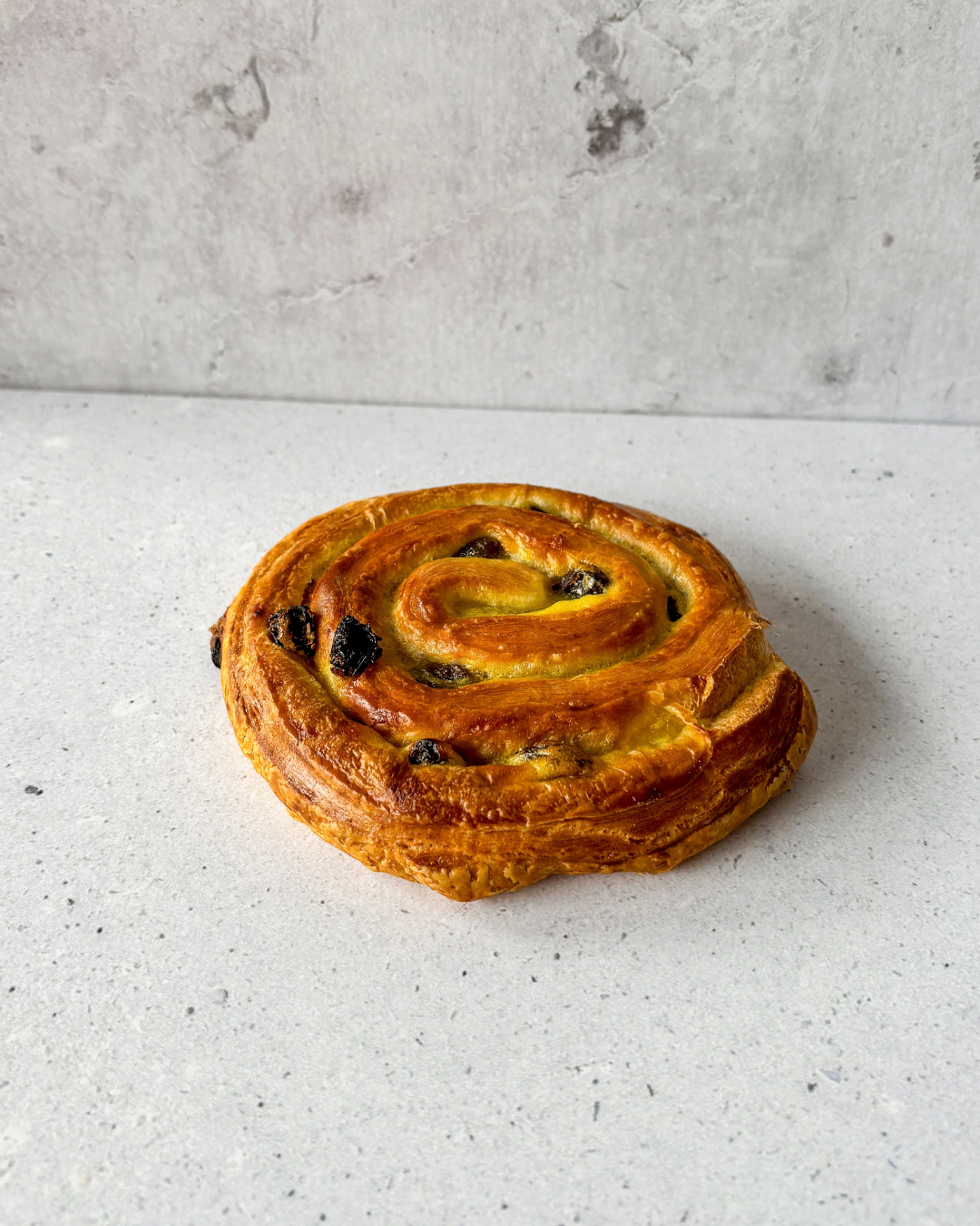 Rozijnenkoek rond
